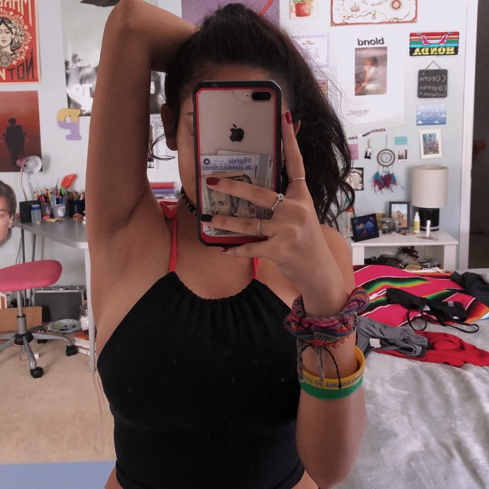 forever 21 black halter top 🖤